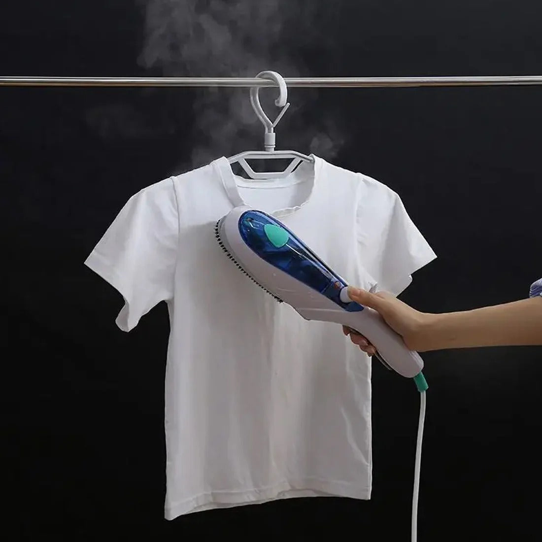 Clothes Mist Brush